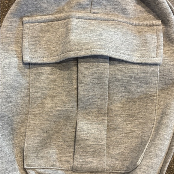 Gray Cargo Sweatpants - Picture 3 of 9